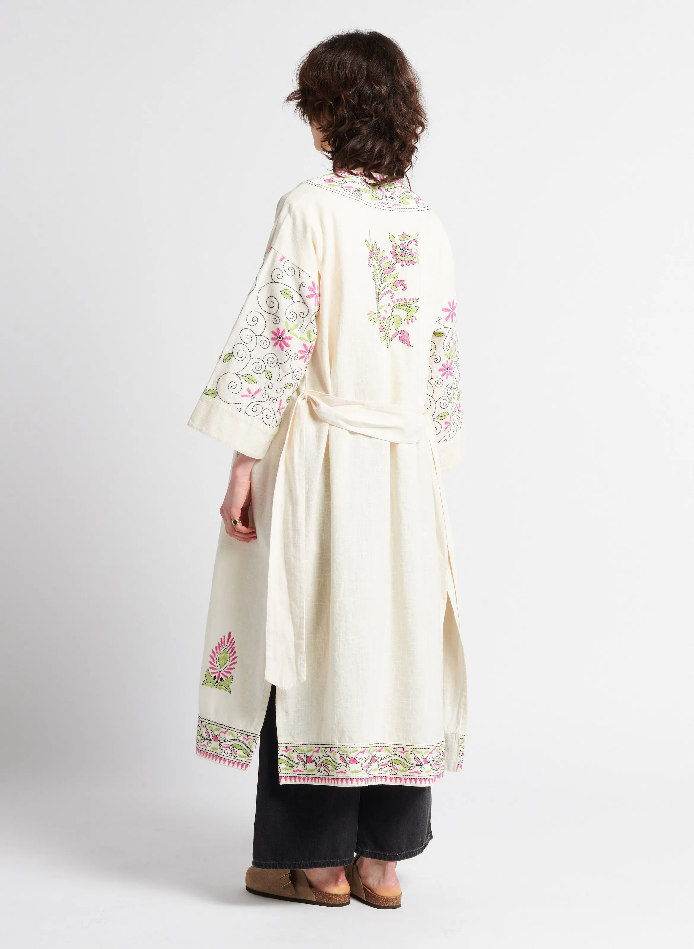 STELLA FOREST MAEVA  KIMONO LARGO BORDADO DE ALGODóN EN BEIGE