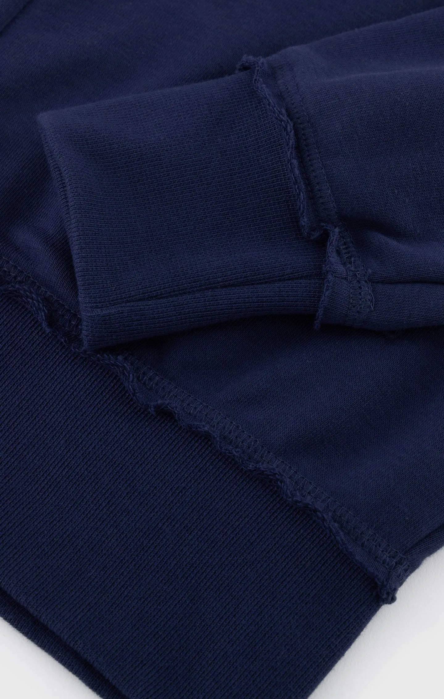 Sudadera relajada con cremallera y capucha