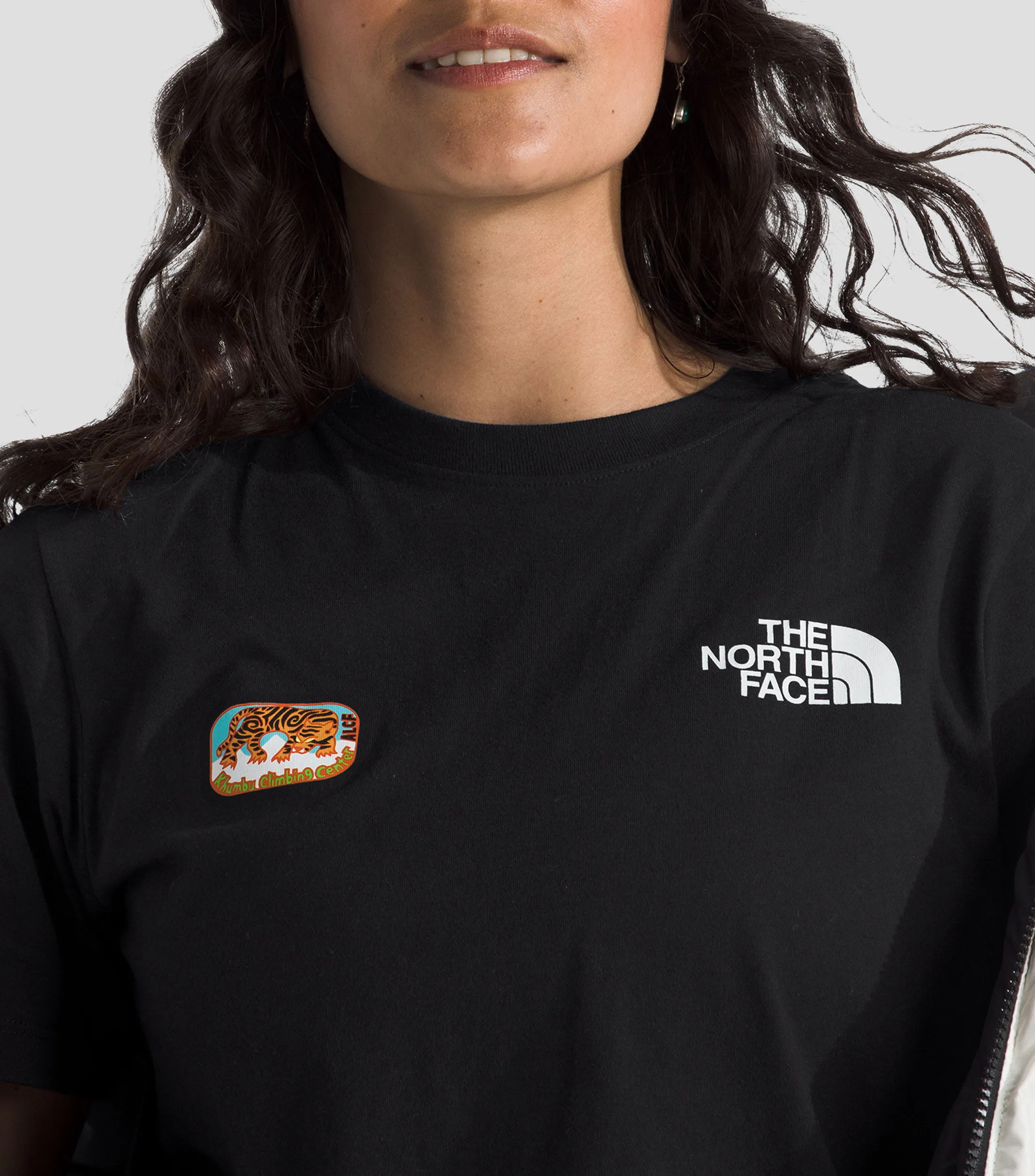 The North Face Playera deportiva Khumbu Climbing School Mujer