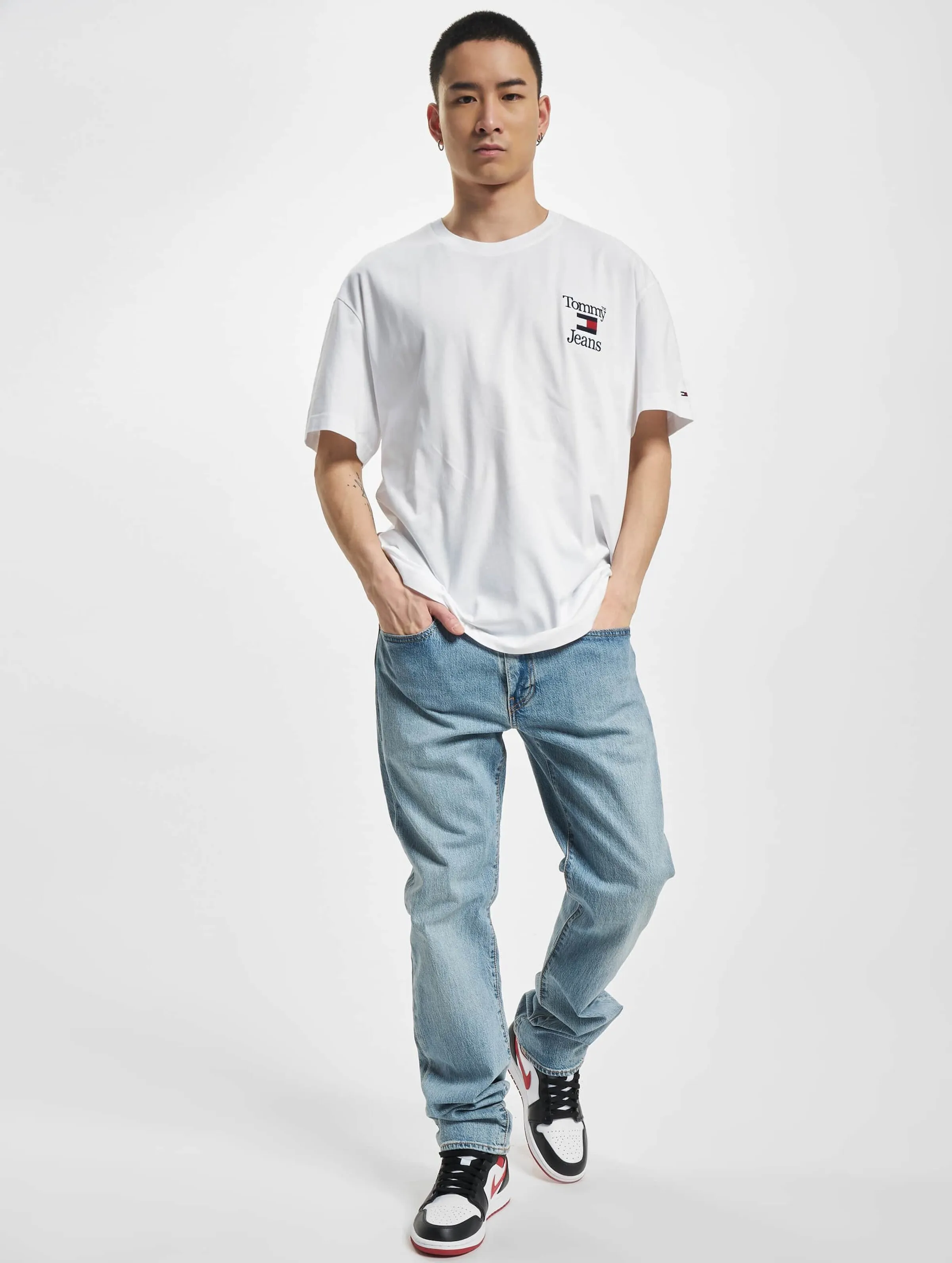 Tommy Jeans Relaxed Chest Logo