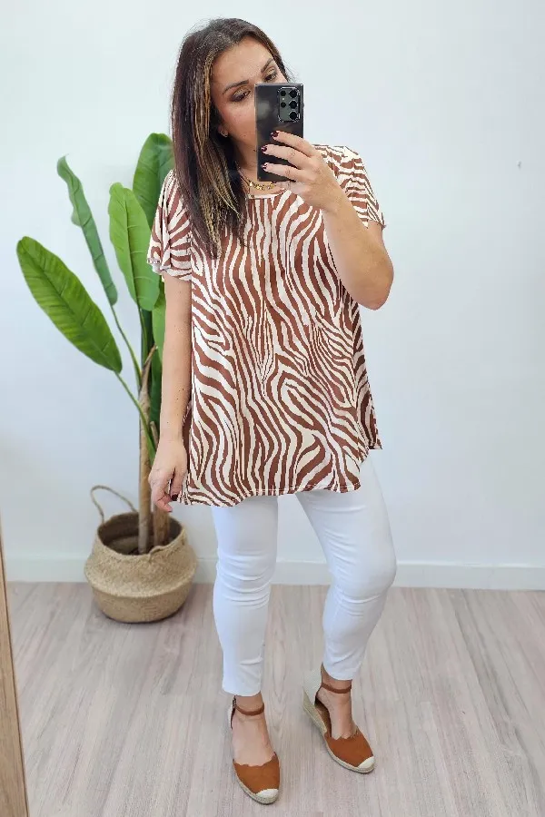 Top Cebra Camel
