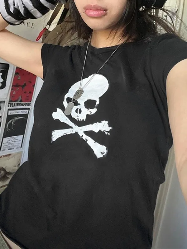 Top corto Y2K de manga corta con estampado de calaveras