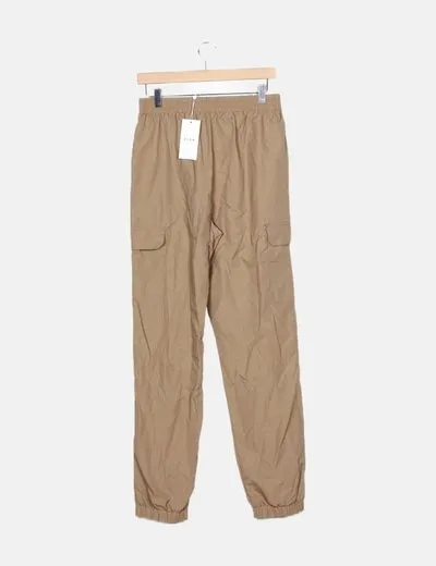 Vero Moda Pantalón cargo nylon marrón