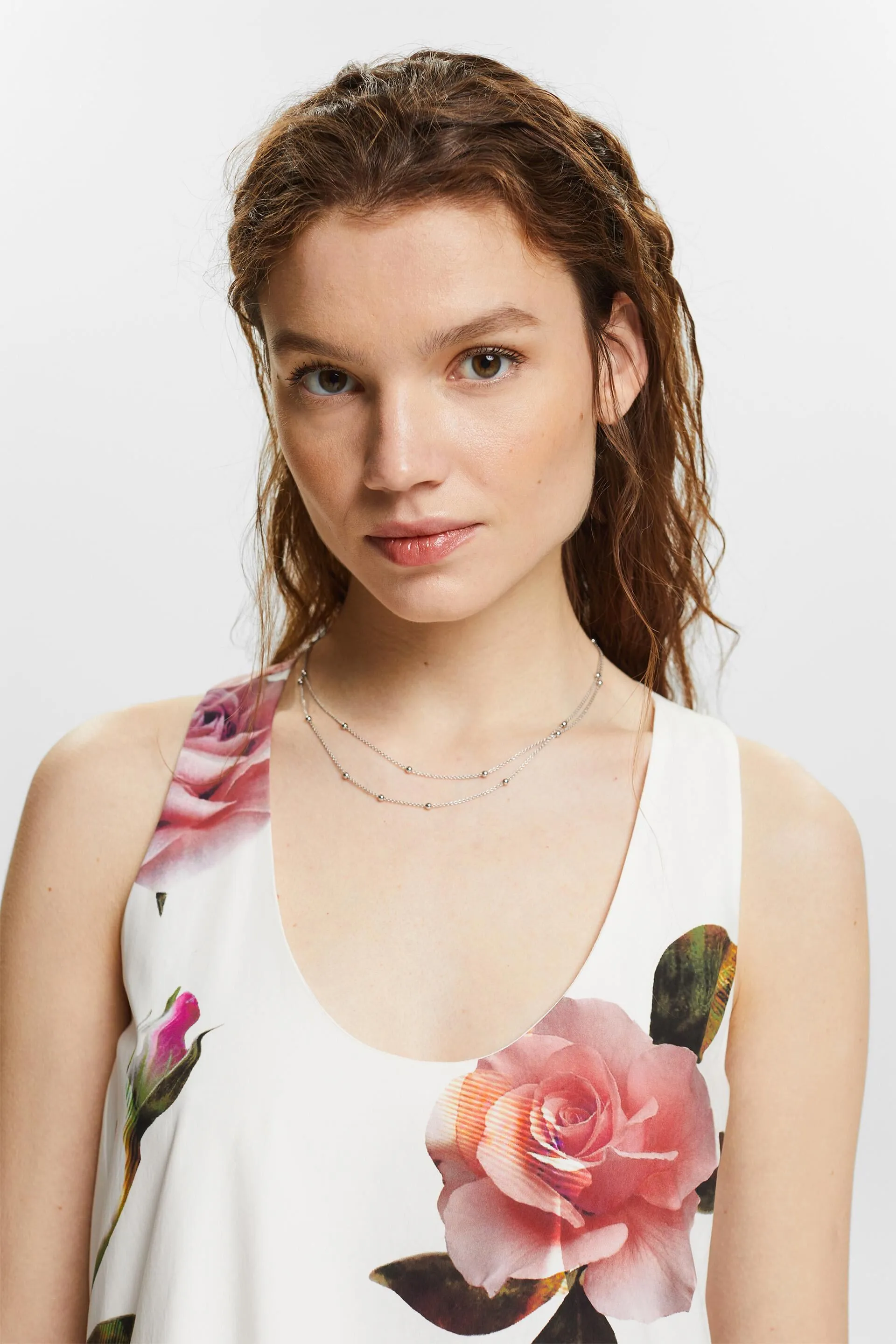 Vestido estampado con bajo abullonado