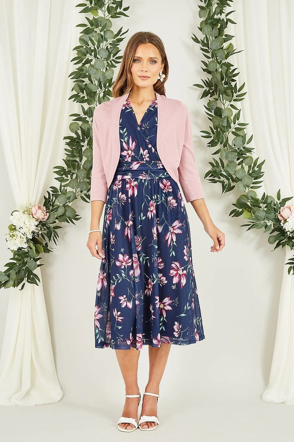 Vestido midi de malla elástica con estampado floral azul marino Yumi para mujer con bolsillos