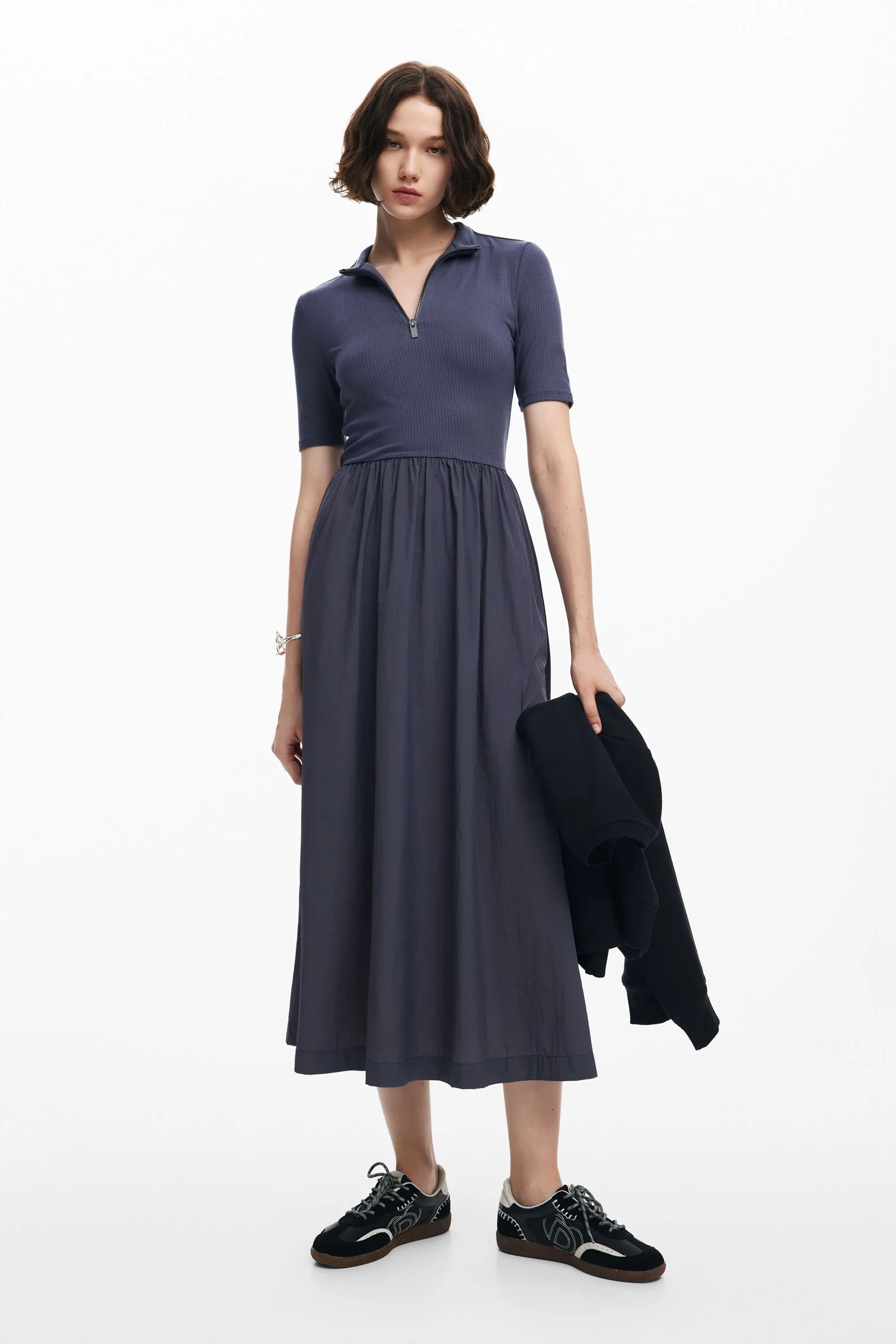 Vestit midi híbrid