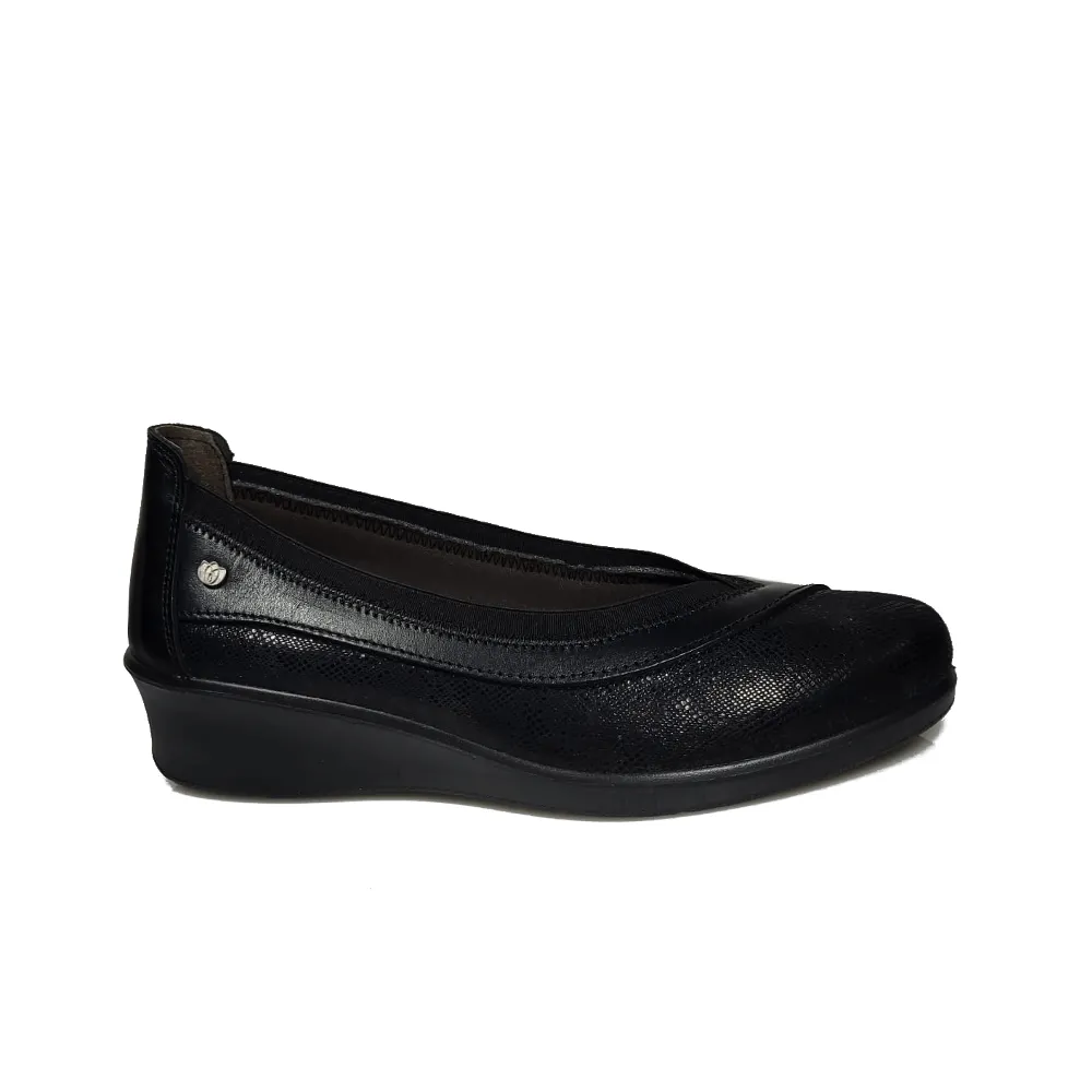 Zapato con cuña.
