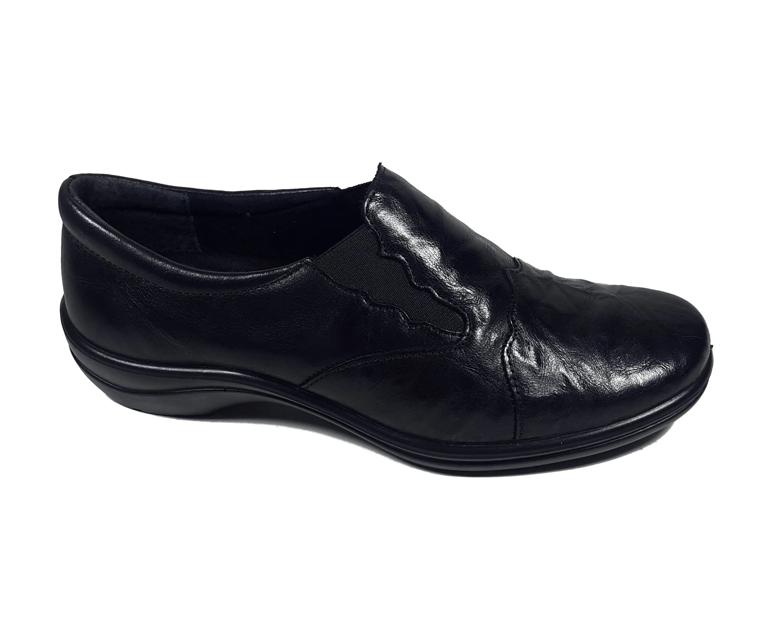 Zapato con elástico. (Romika)