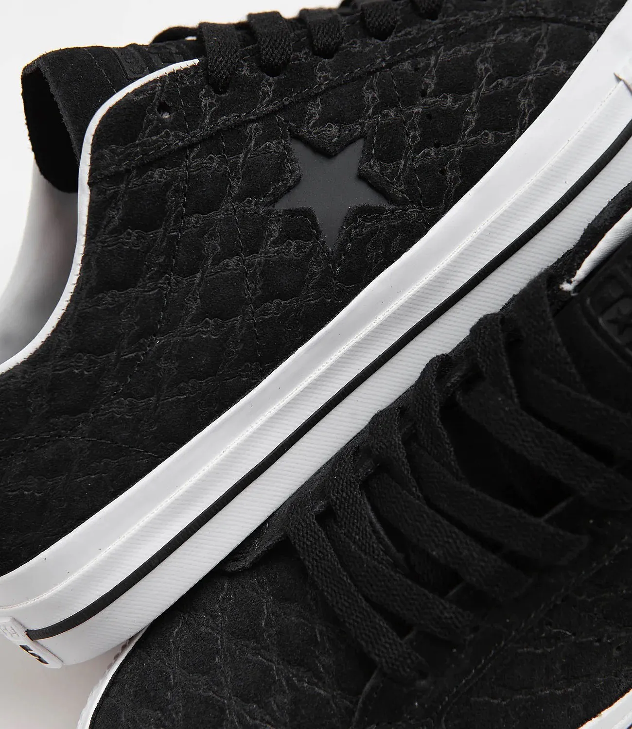 ZAPATOS CONVERSE ONE STAR PRO BONES OX  A04143/BLACK/BLACK/WHITE